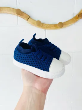 Blue Mesh Sneakers, size 5