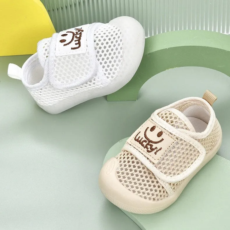 Lucky Smiley Mesh First Walker Sneakers