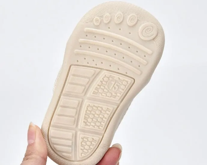 Lucky Smiley Mesh First Walker Sneakers