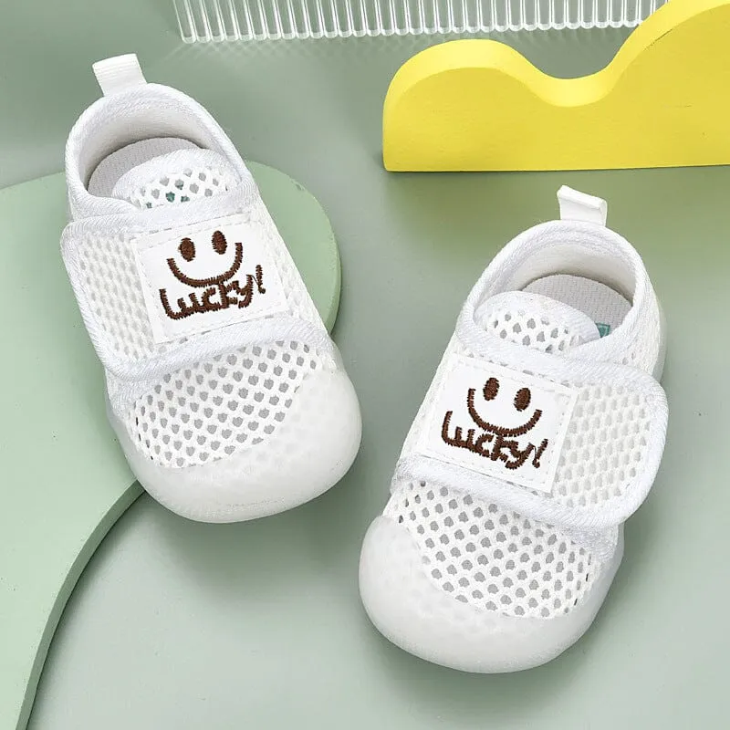 Lucky Smiley Mesh First Walker Sneakers