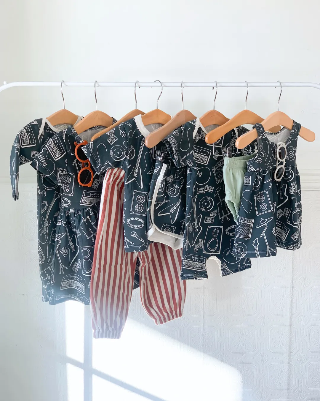 Summer Romper, Rock Band Charcoal